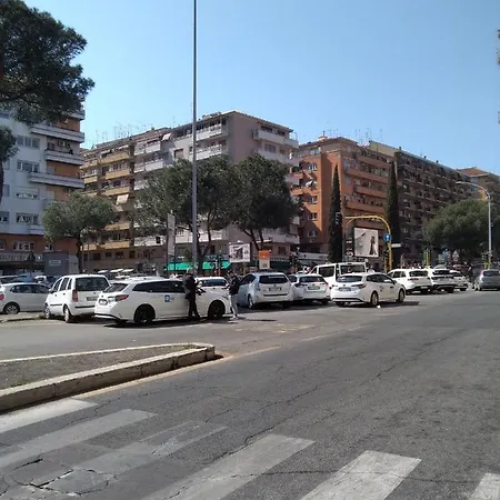 La Casa Di Ludovica All'appio Latino Rome