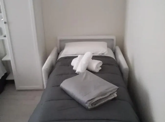 La Casa Di Ludovica All'appio Latino Apartament