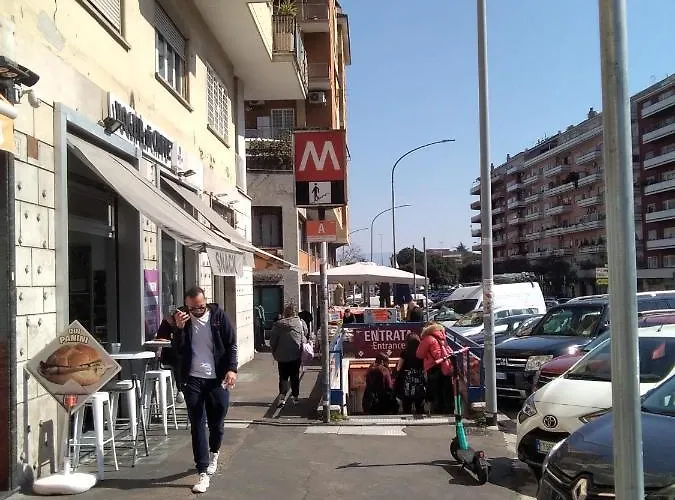 La Casa Di Ludovica All'appio Latino Apartament Rzym