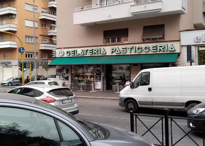 La Casa Di Ludovica All'appio Latino Apartament Rzym
